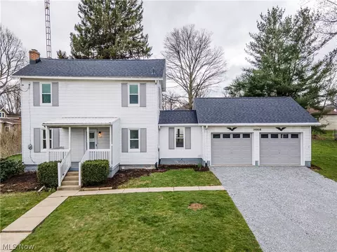 14808 Penford St NW, North Lawrence, OH 44666