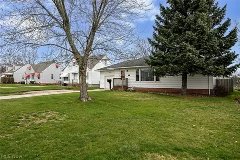 5769 Turney Rd, Garfield Heights, OH 44125