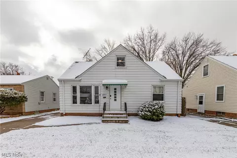 13917 Leroy Ave, Cleveland, OH 44135