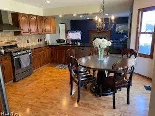 7591 Bendleton Dr, Hudson, OH 44236 photo 3