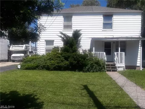 25501 Tungsten Rd, Euclid, OH 44132