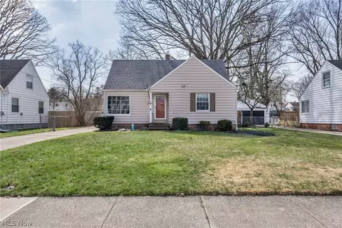 21413 Northwood Ave, Fairview Park, OH 44126