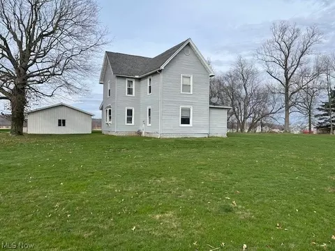 21185 State Route 751, West Lafayette, OH 43845