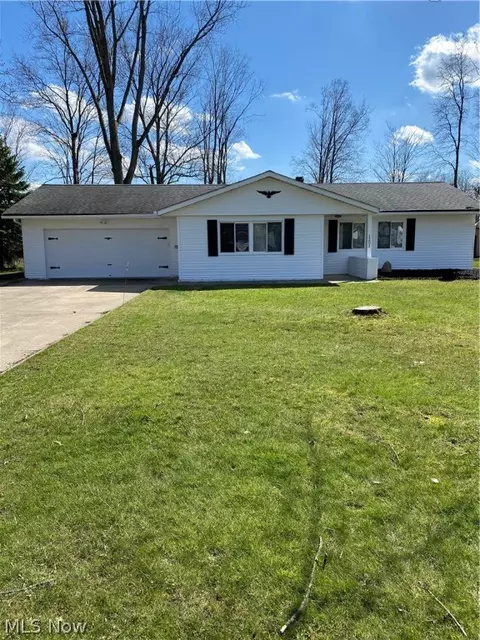 1202 Shepard Hills Blvd, Macedonia, OH 44056