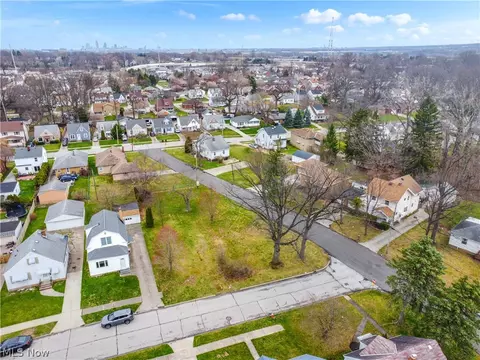 1606 Marietta Ave, Parma, OH 44134
