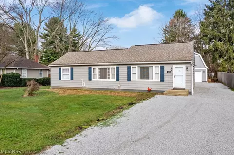 1378 Milan Ave, Akron, OH 44320