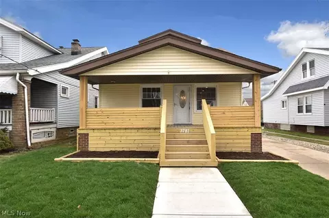 3781 W 138th St, Cleveland, OH 44111