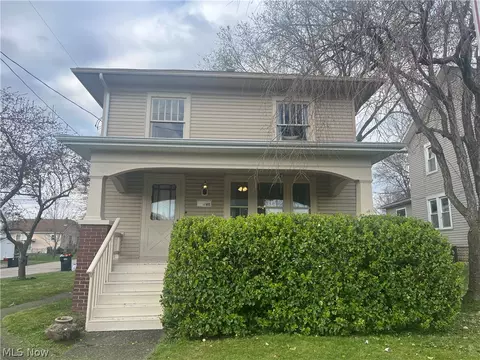 1015 Eppley Ave, Zanesville, OH 43701