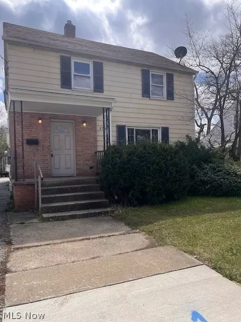 1756 Elm Rd, Warren, OH 44483
