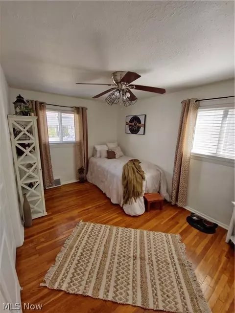 Bedroom - 1681 Rush Rd, Wickliffe, OH 44092 photo 3 of 6