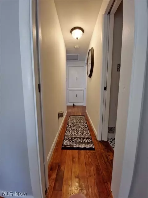 Entry Way - 1681 Rush Rd, Wickliffe, OH 44092 photo 1 of 3