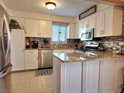 Kitchen - 1681 Rush Rd, Wickliffe, OH 44092 photo 1 of 3