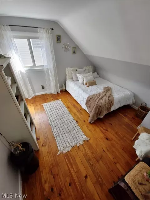 Bedroom - 1681 Rush Rd, Wickliffe, OH 44092 photo 6 of 6