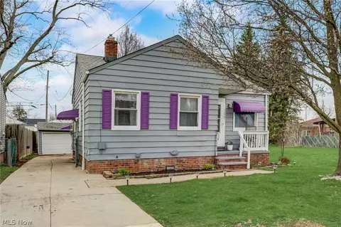 13007 Mccracken Rd, Garfield Heights, OH 44125
