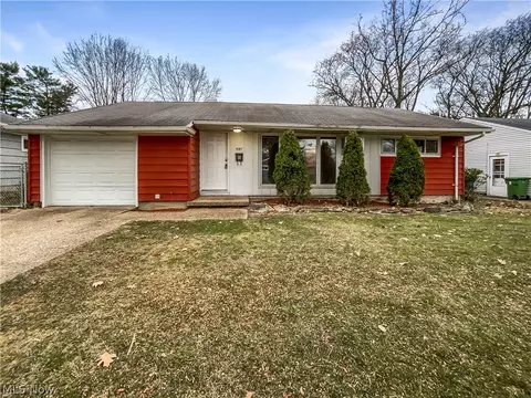 9187 Newkirk Dr, Cleveland, OH 44130