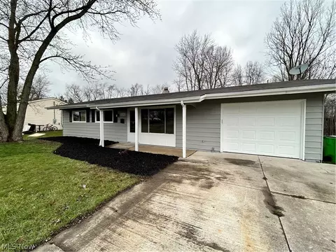 23185 Cranfield Rd, Bedford, OH 44146