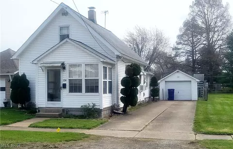 124 E Follett St, Sandusky, OH 44870