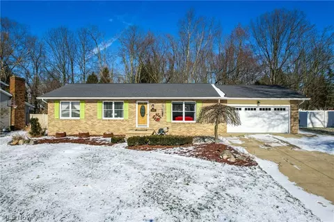543 Cedarcrest, Tallmadge, OH 44278