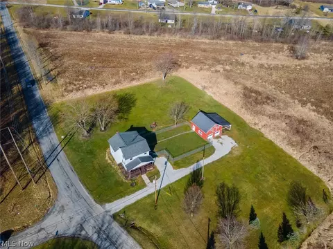 16333 Courtney Rd NE, Alliance, OH 44601
