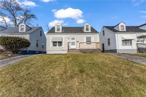21501 Watson Rd, Maple Heights, OH 44137