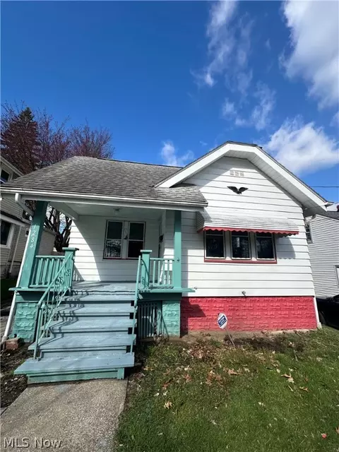 Exterior - 1284 Murray Ave, Akron, OH 44310 photo 2 of 5