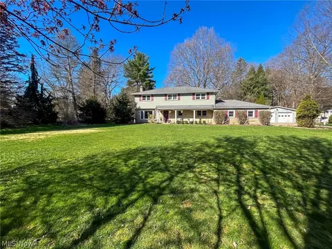 2830 Logan Way, Liberty, OH 44505