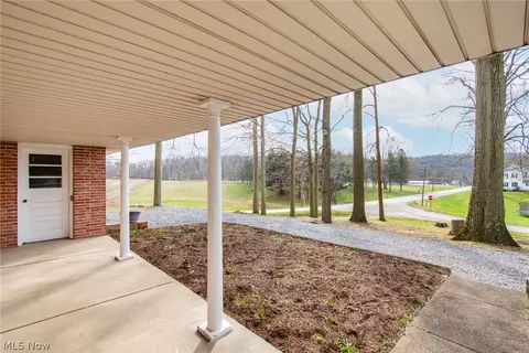 Exterior - 25005 W Egypt Rd, Minerva, OH 44657 photo 4 of 5