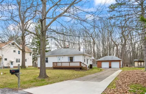 5397 W 16th St, Parma, OH 44134