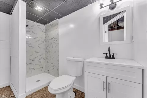 Bath - 8317 Ivandale Dr, Parma, OH 44129 photo 4 of 4