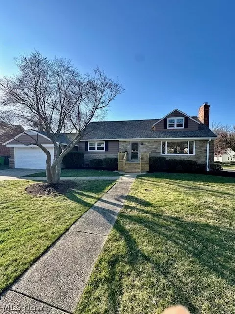 24085 Glenbrook Blvd, Euclid, OH 44117