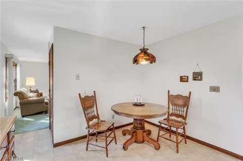 Dining - 1585 Hemlock Dr, Ashtabula, OH 44004 photo 1 of 1