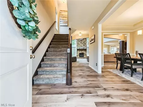 Entry Way - 2496 Dodd Rd, Willoughby Hills, OH 44094 photo 1 of 6