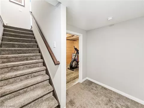 Entry Way - 2496 Dodd Rd, Willoughby Hills, OH 44094 photo 6 of 6
