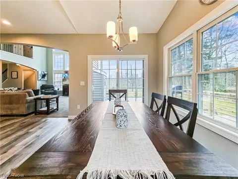 Dining - 2496 Dodd Rd, Willoughby Hills, OH 44094 photo 5 of 6
