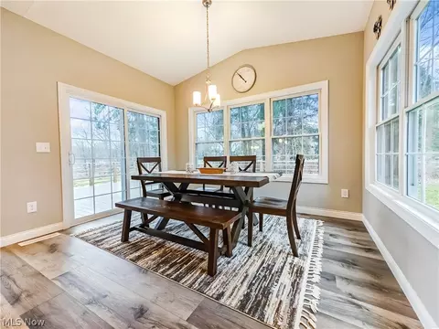 Dining - 2496 Dodd Rd, Willoughby Hills, OH 44094 photo 4 of 6
