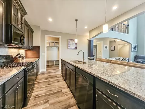 Kitchen - 2496 Dodd Rd, Willoughby Hills, OH 44094 photo 5 of 5