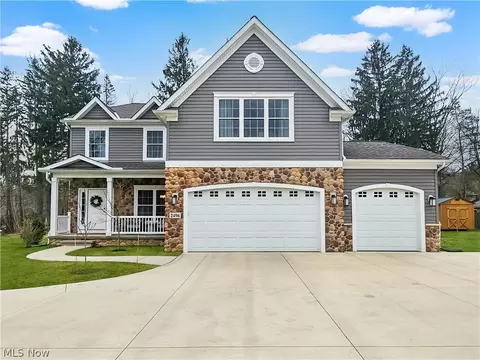 Exterior - 2496 Dodd Rd, Willoughby Hills, OH 44094 photo 4 of 9