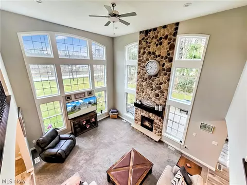 Living - 2496 Dodd Rd, Willoughby Hills, OH 44094 photo 5 of 6
