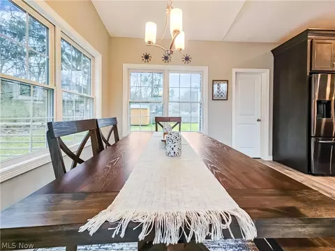 Dining - 2496 Dodd Rd, Willoughby Hills, OH 44094 photo 6 of 6