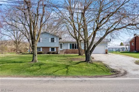 2280 Manchester Ave SW, Massillon, OH 44647