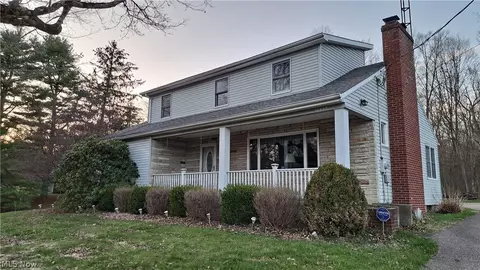 12443 Price St NE, Alliance, OH 44601