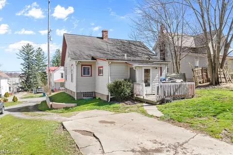 Exterior - 467 Sharp Ave, Salem, OH 44460 photo 5 of 11