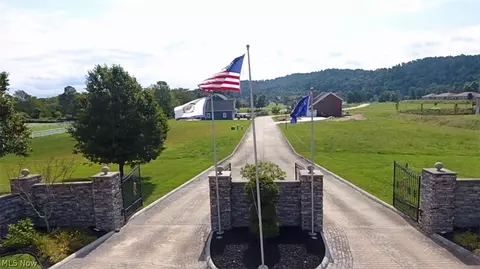 2 Imperial Drive, Mineralwells, WV 26150
