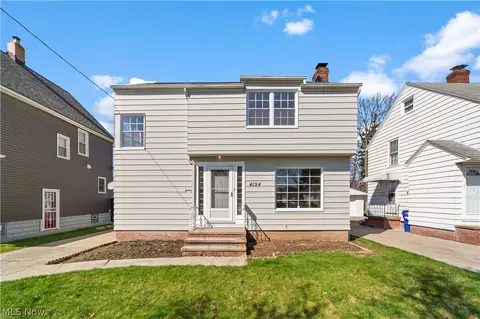 4194 W 59th St, Cleveland, OH 44144