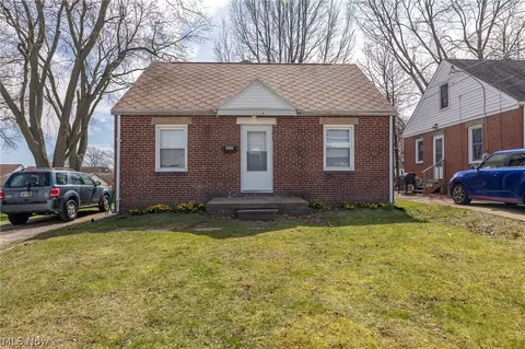 1034 Reed Ave, Akron, OH 44306