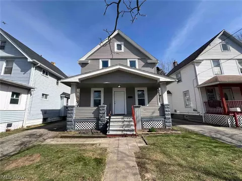 2211 W 103rd St, Cleveland, OH 44102
