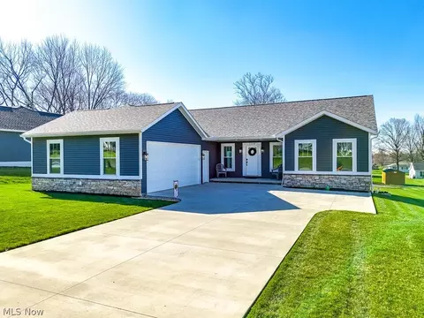 1164 W Highland Ave, Wooster, OH 44691