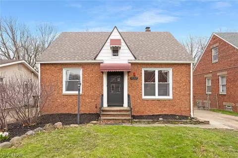 4321 W 145th St, Cleveland, OH 44135