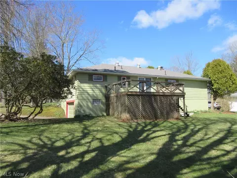 320 Cleveland Ave, Andover, OH 44003 photo 3