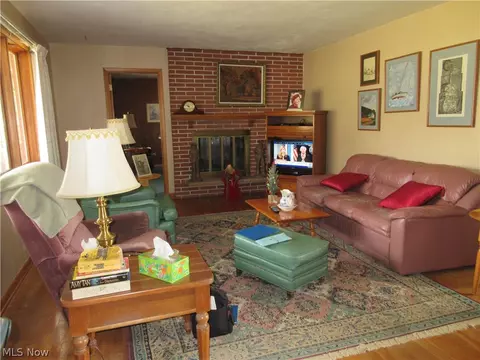 320 Cleveland Ave, Andover, OH 44003 photo 9